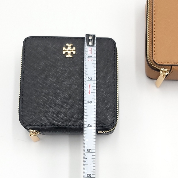 Tory Burch Emerson Jewelry case - Picture 4 of 13